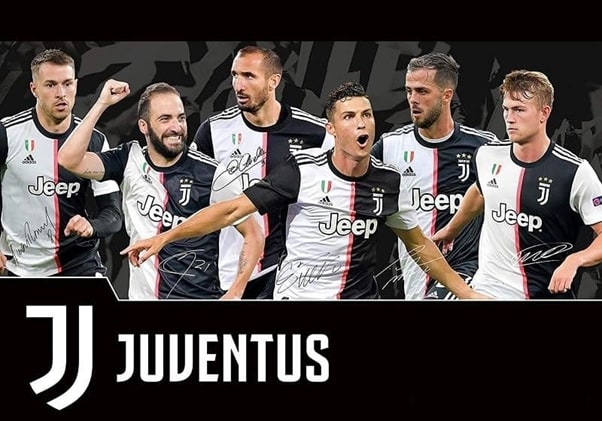 Biệt danh của CLB Juventus là La Vecchia Signora