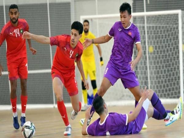 Các lỗi trong luật thi đấu Futsal cơ bản